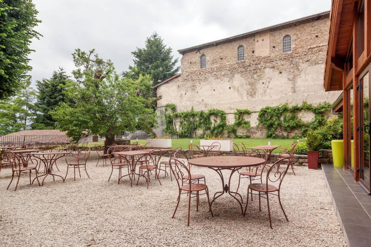 Domaine Le Prieure Hotel Chaumont-le-Bourg Exterior photo