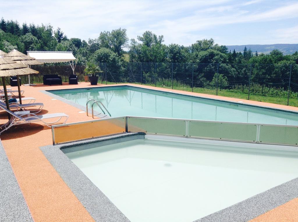 Domaine Le Prieure Hotel Chaumont-le-Bourg Exterior photo
